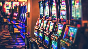 Simbol keamanan digital ilustrasi proteksi data pengguna slot online